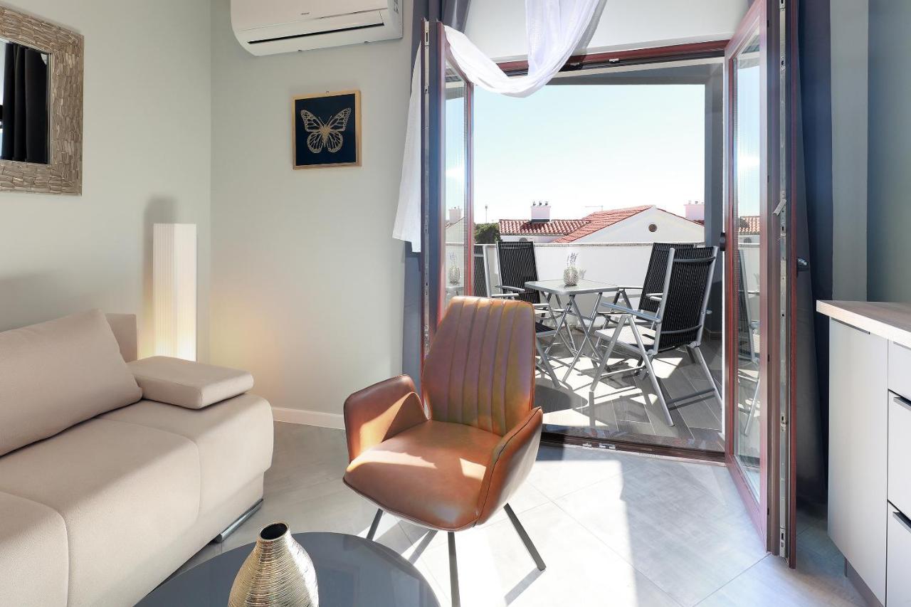 Apartment Mariella Novalja