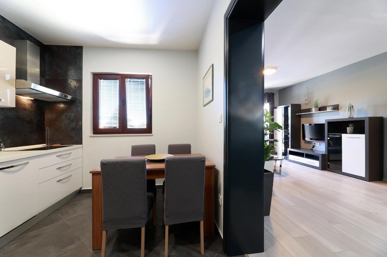 Apartment Mariella *